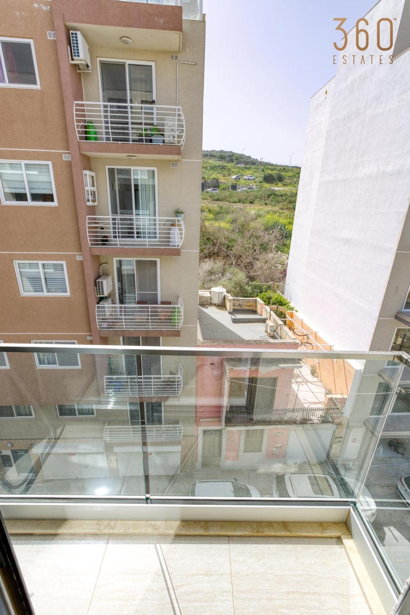 Designer 2Br Home With Stunning Views In St Pauls By 360 Estates San Pawl il-Baħar Kültér fotó