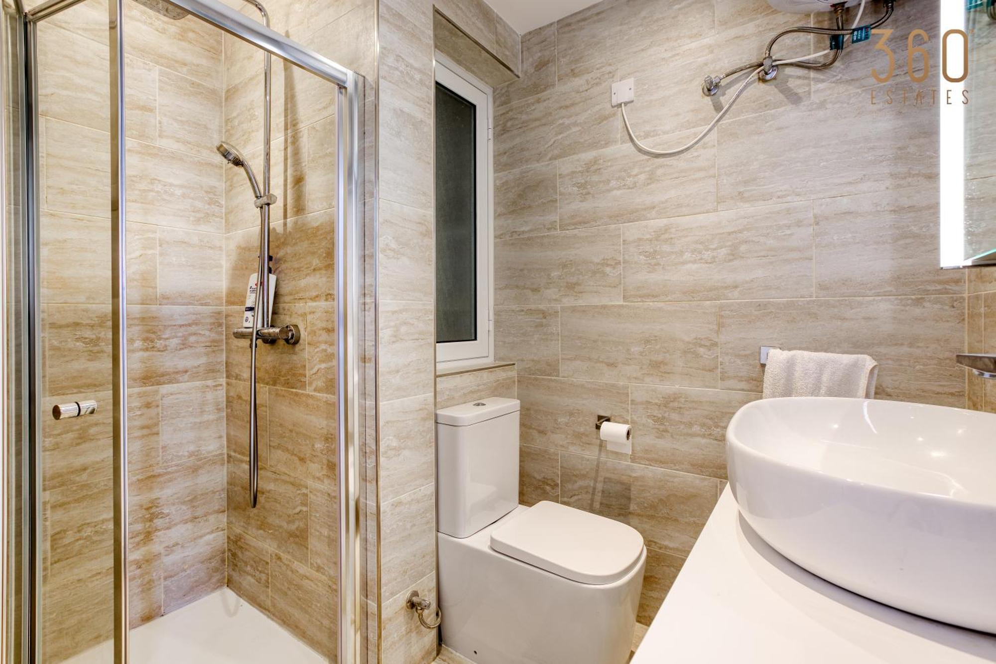 Designer 2Br Home With Stunning Views In St Pauls By 360 Estates San Pawl il-Baħar Kültér fotó