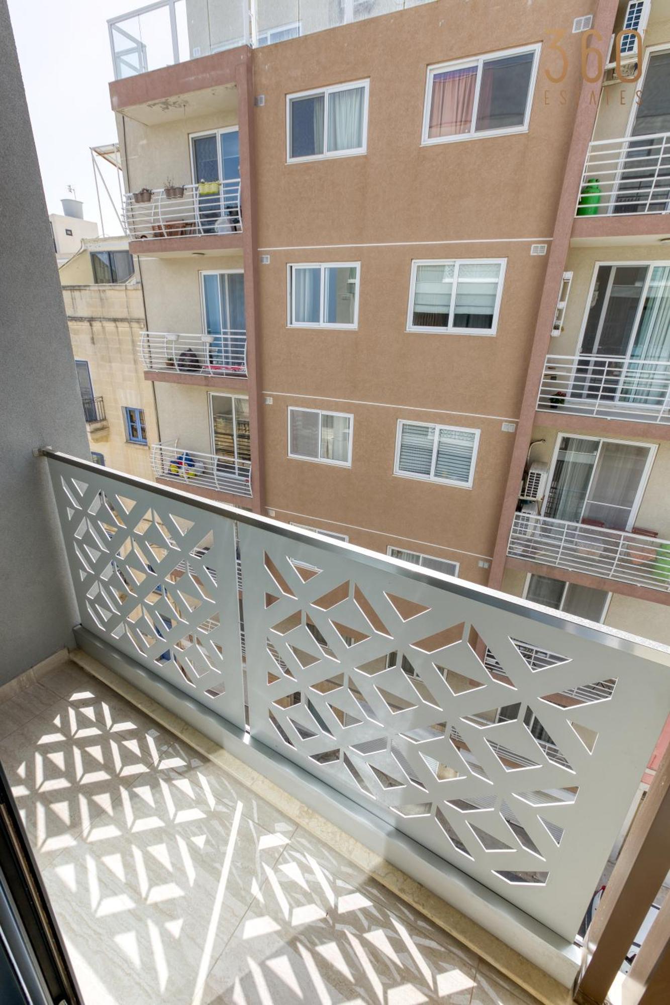 Designer 2Br Home With Stunning Views In St Pauls By 360 Estates San Pawl il-Baħar Kültér fotó
